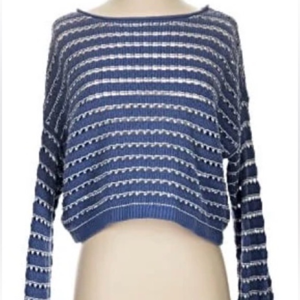 Hollister Navy and Cream
Patterned Sweater